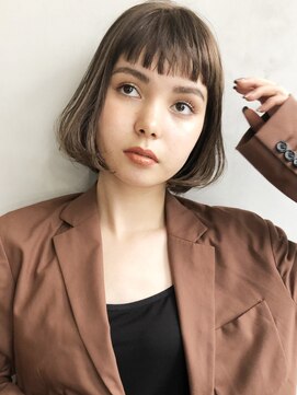 アイティー バイ アルバム 中野店(IT by ALBUM) ニュアンス巻きボブ_ハイライトカラーオリーブカラー_26821