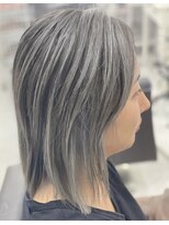 アヴニール アックス(Avenir axe)&nbsp;バレイヤージュメタリックシルバー