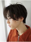 センターパートニュアンスパーマワンカールパーマツーブロック