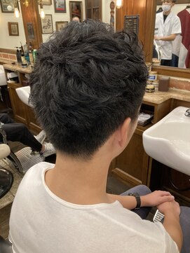 ヒロギンザ 新橋日比谷口店(HIRO GINZA) 刈り上げショート