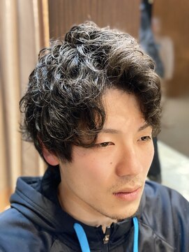 ヘアーモードキクチ 神田日銀通り店 神田アップバングパーマ