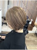 ミルクティーベージュ白髪ぼかし