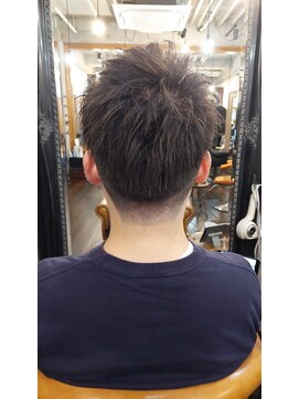 アムリタ(AMRITA) アップバングショート