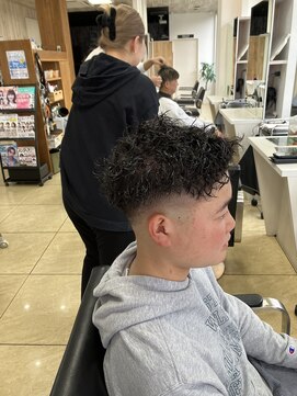 ヘアアートパーリオ 飾磨店(hair art PALIO) ツイストパーマ×フェード