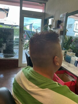 フロンジュ(frange) オシャレ短髪