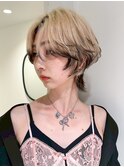 ショートミディアムブリーチブロンド_F20967