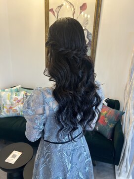 バーチミシマ(BIRCH mishima) ハーフアップアレンジ