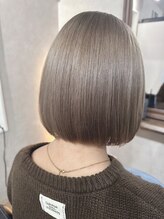 ブリーチなしでもできる透明感、透け感がすごい、ブリーチなしダブルカラーでハイトーンカラーがおすすめ！