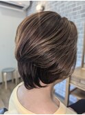 クセを生かしたショートスタイル