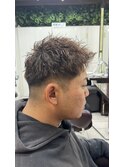 冬メンズパーマ刈り上げショートスタイル×ツイストパーマ