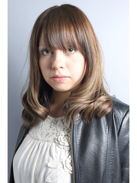 カータヘアルム(karta hair rum) 【karta】艶カラーとローライトで一味違うデザインカラー