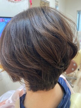 ラヴィヘアスペース(La Vie hair space) ふんわりショートスタイル