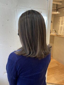 ヘアーワークス ヘルム 渋谷店(HAIR WORKS HELM) [HELM渋谷]コントラストハイライト☆