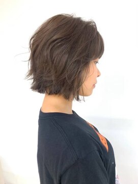 クオリス 上福岡店(QUALIS) 外ハネ/ミニボブ/大人かわいい/デジパ/20代30代40代/小顔