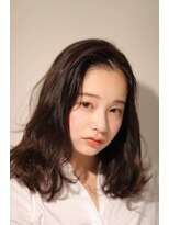 エヌプラス(N+)&nbsp;黒髪グラデヘアーオリーブグレー小顔に見せるヘアココアベージュ