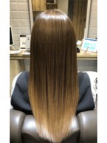 カミケンガレリア(kamiken. galleria)&nbsp;上品きれい髪質改善なめらかストレート【カミケンガレリア】