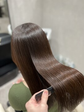 ミントリーフ(Mint leaf) 髪質改善カラーエステ　ヘッドスパ付き