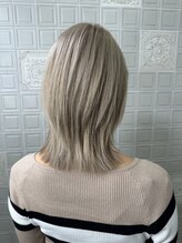 ルシエ 立川(LUCIE) ホワイトベージュウルフ