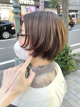 アンビエンテ(ambiente) マッシュショートボブ【坂根】