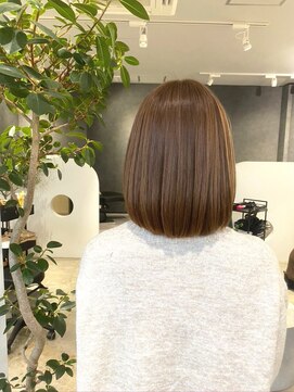 ミチ ノア(mich-nor-) ツヤが決めての大人ボブ◎20代30代40代