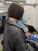 ラレイ ハラジュク(Lalei harajuku)&nbsp;切りっぱなしボブ/赤み消しカラー/切りっぱなし＠原宿