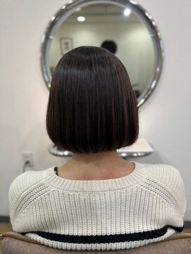 ビィーワンイースト(Be 1 EAST) ミディアムボブ