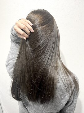 リリー シブヤ(Lilly shibuya) 【Lilly渋谷】#グレージュ#髪質改善#ブリーチなしカラー