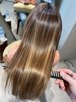 ユミリーバイルコル(umily by RuCOR.)&nbsp;メルティカラー/フェミニンロング/似合わせカット/髪質改善