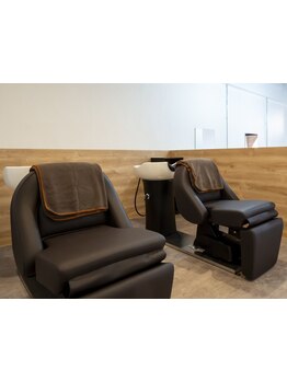 【神戸須磨/月見山】頭皮から髪の芯までしっかりケアして、健康的な髪に！日々の疲れを癒してくれる♪