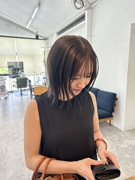 ハイジ(Heidi) オリーブベージュ透明感カラー