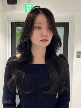 ヨーク(YOKE) ロングレイヤーミディアムレイヤー韓国ヘアくびれヘアグレージュ
