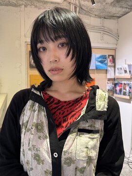 ルーム(Loom.) レイヤーボブ 顔周りレイヤー