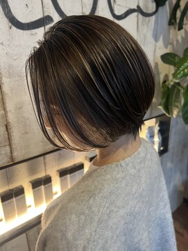 ロイズ ヘアデザイン アンド スパ(LOES) 大人ショート×ハイライト×アンブレラカラー