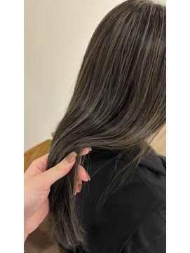 リアリー(rly) Highlightcolor
