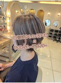 グレージュ白髪ぼかしハイライトカラー