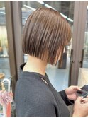 切りっぱなしボブ ボブヘア 縮毛矯正 ミニボブ レイヤーボブ