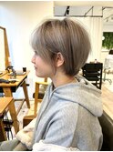 【渡辺】ショートグラデーションカラーペールベージュ