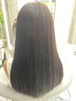 ロンドルーチェ 心斎橋(Lond luce)&nbsp;ダークアッシュ/ミディアムレイヤーカット［髪質改善/縮毛矯正］