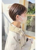 マッシュショート/アッシュベージュ/ブリーチなし/耳掛け/前髪