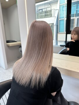 天神美容室 [天神/ブリーチ/ダブルカラー/髪質改善/ミルクティー/学割U24]