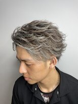 ブルーオーシャン 佐賀店(Blue Ocean) 毛流れセンターパートハイライト