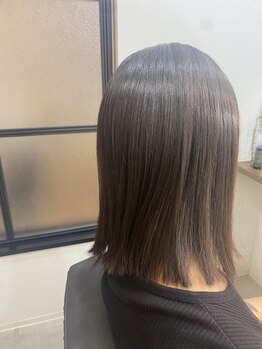 パオヘアルーム(Paohairroom)の写真/薬剤ひとつにも妥協しない施術で、自分の髪の毛とは思えないほど思わず触れたくなるツヤツヤサラサラ髪に♪