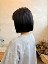 ヘアーチェリーコーク ランプ(HAIR CHERRY COKE Lamp)&nbsp;＊切りっぱなしボブ×ダークアッシュカラー
