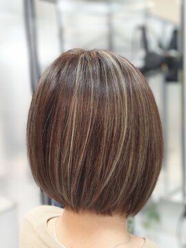 ヘアースタジオ ジェイワン(hair studio J ONE) 30代40代50代サラサラ大人前下がりボブ脱白髪染め白髪ぼかし