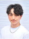波巻きシャドウパーマセンターパートメンズサロンメンズカット
