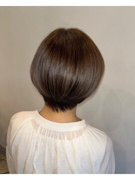 ヘアープラスヘッドスパ エン(Hair + Head spa en) 寒色系ベージュカラ－