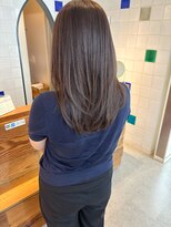 キラーナセンダイ(KiRANA SENDAI)&nbsp;[ミディアムレイヤースタイル/グレーベージュ]