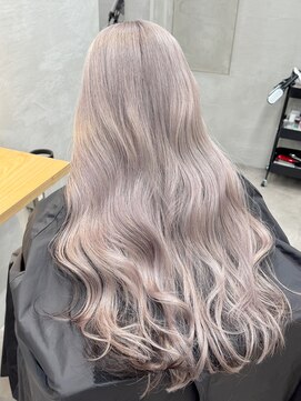 トゥイン 八王子(TWIN) ハイトーンブリーチカラー