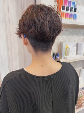 キャアリー(Caary) 福山美容室carry 刈り上げパーマショートイルミナカラー透明感