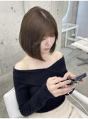透明感オリーブベージュ/顎下3センチボブ